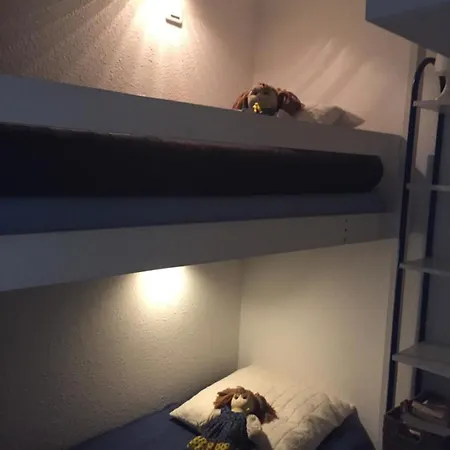 Апартаменти 36 M With Balcony And Pool Near Beaches